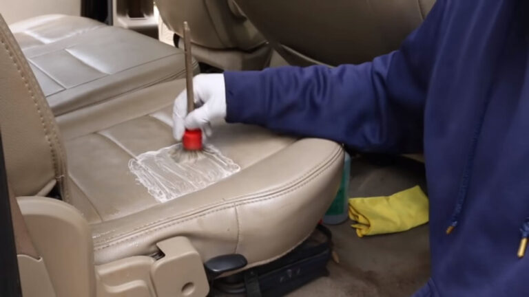 Car Seat Leather cleaning