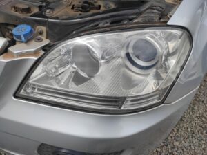 Mercedes ML headlight